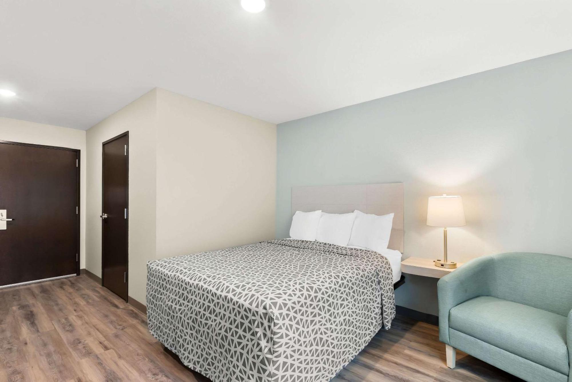 Woodspring Suites Savannah West Chatham Parkway Luaran gambar